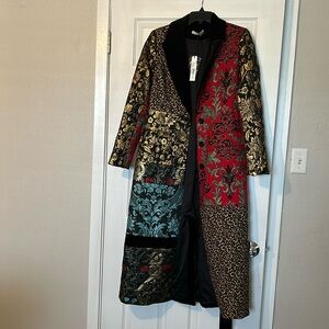 Sale. New Alice and Olivia jacquard coat